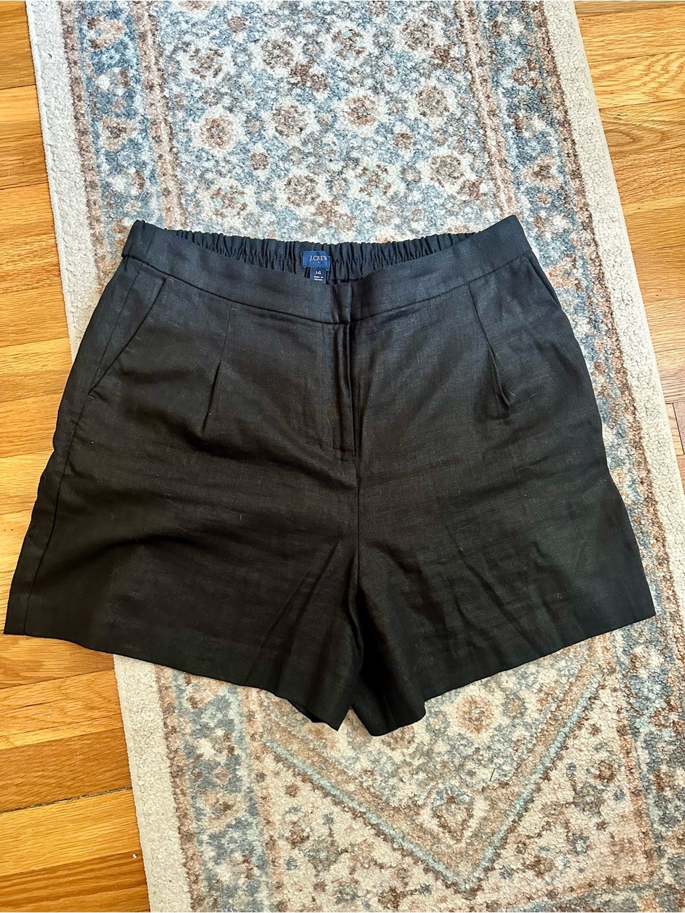 J. Crew factory Elastic-back linen-blend pleated short black linen size 14 BY448